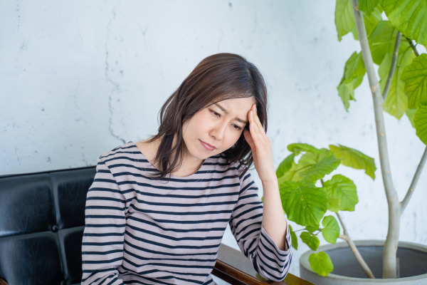 抜歯が不安な女性